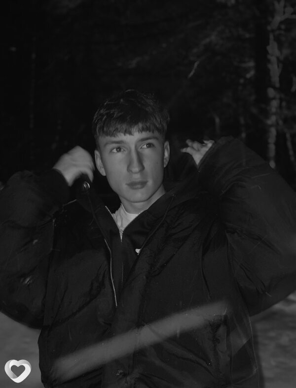 Никита, 21, Санкт-Петербурге — анкета №3076868
