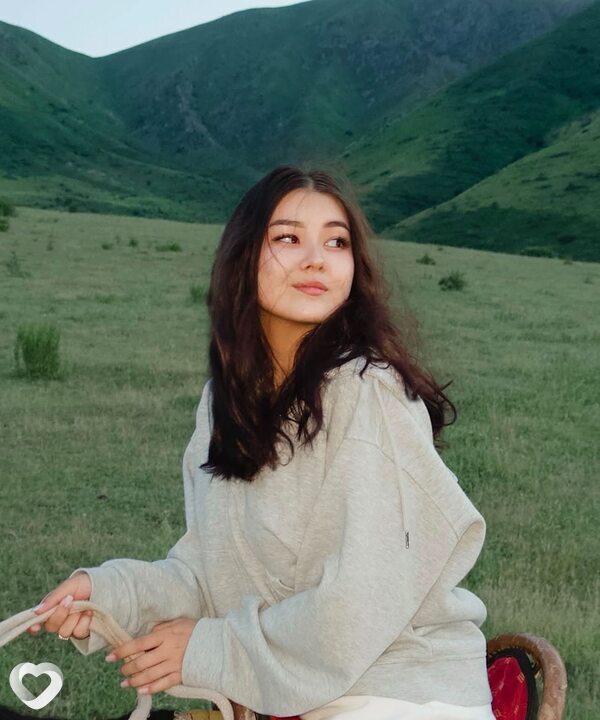 Айлин, 24, Санкт-Петербурге — анкета №3076605