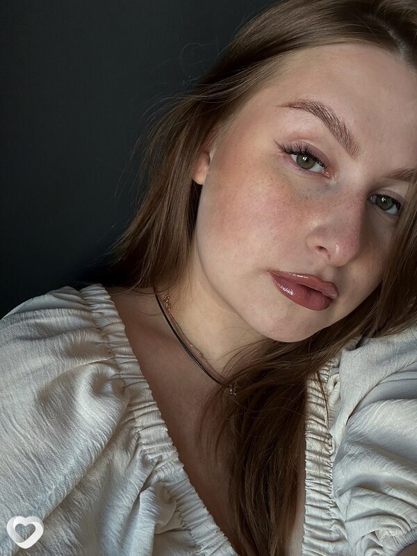 Ксения, 23, Ульяновске — анкета №3076621