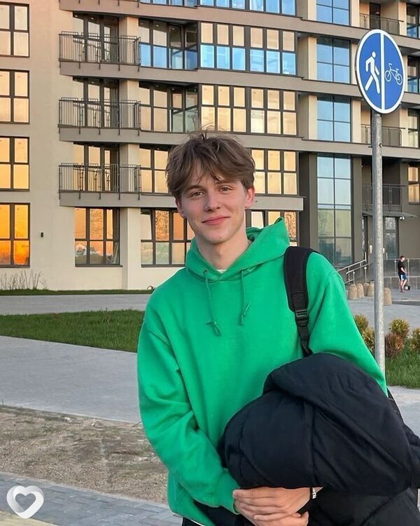 Даня, 22, Краснодаре — анкета №3076762