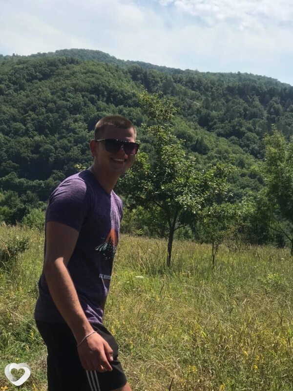 Александр, 31, Губкине — анкета №3076897