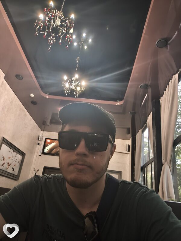 Александр, 21, Тольятти — анкета №3076928