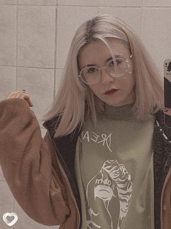 Аделина, 21, Томске — анкета №3076933