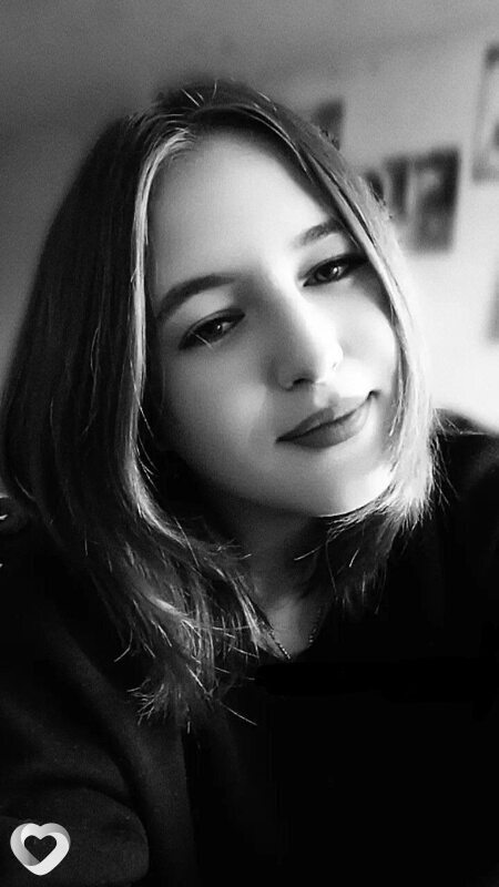 Карина, 19, Мариуполе — анкета №3077052