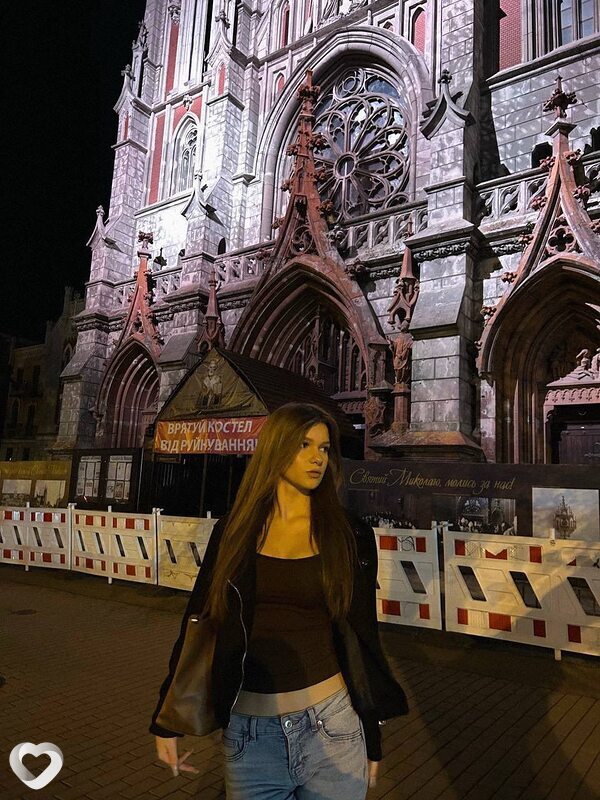 Алина, 20, Краснодаре — анкета №3076993