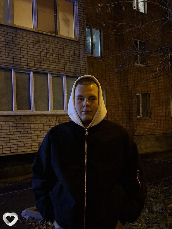 Кирилл, 19, Туле — анкета №3077428