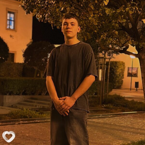 Богдан, 19, Прага — анкета №3077626