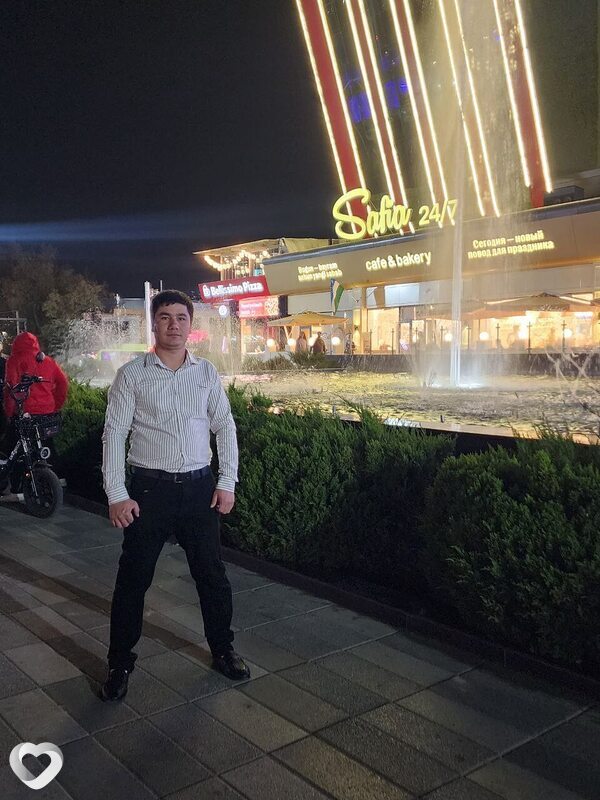 Umidjon, 29, Ташкент — анкета №3077679