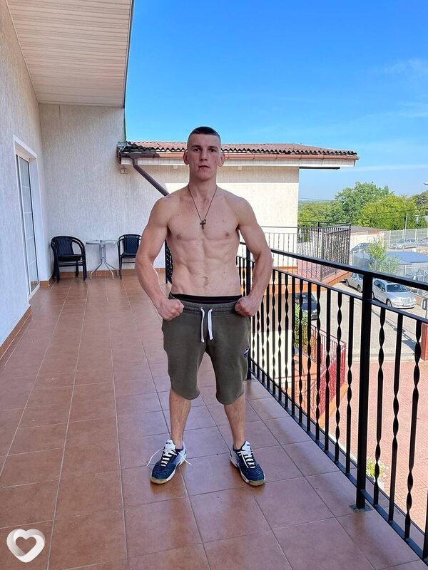 Alex, 31, Берлине — анкета №3078201