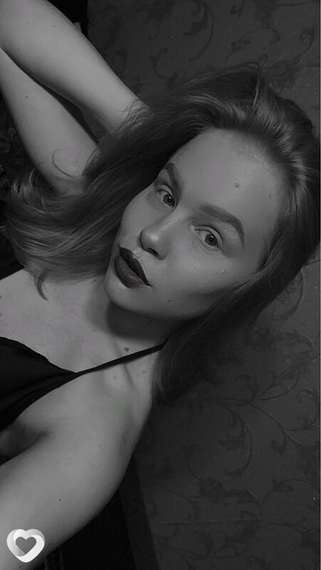 Карина, 22, Луганске — анкета №3078422