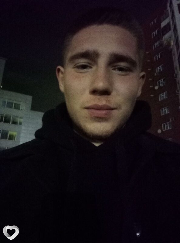 Денис, 21, Челябинске — анкета №3079088