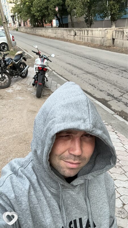 Александр, 31, Омске — анкета №3079647