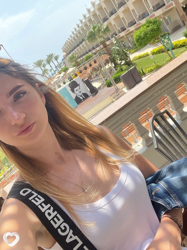Элина, 29, Санкт-Петербурге — анкета №3079660