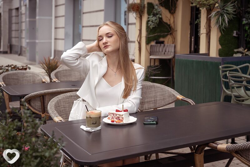 Карина, 20, Москве — анкета №3079760