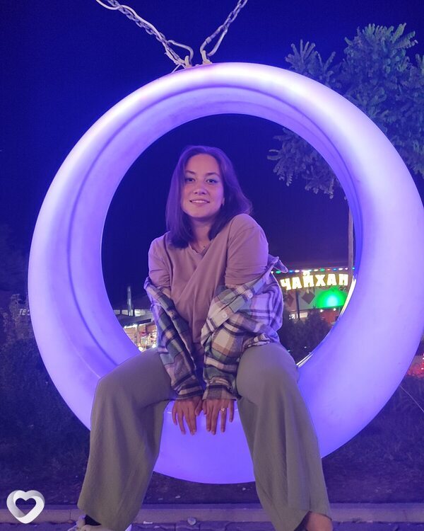Лина, Кабардинка