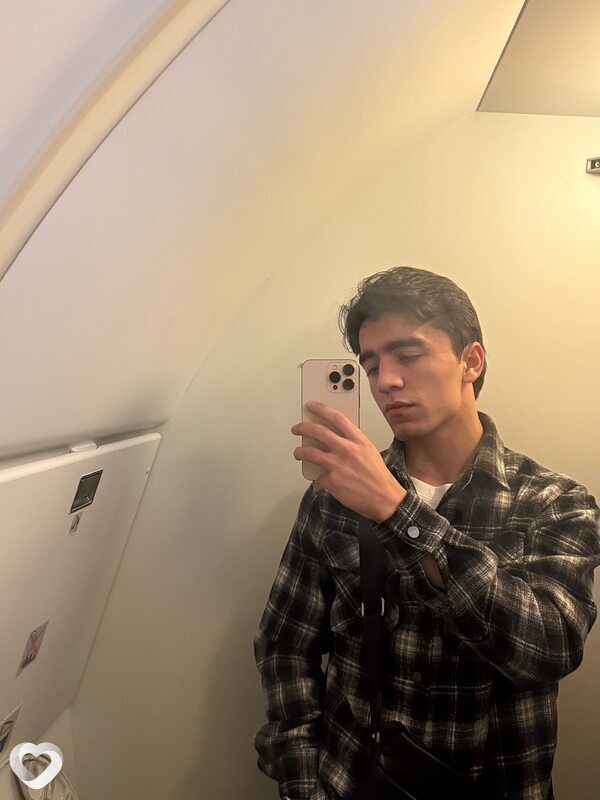 Алишка, 18, Екатеринбурге — анкета №3080444