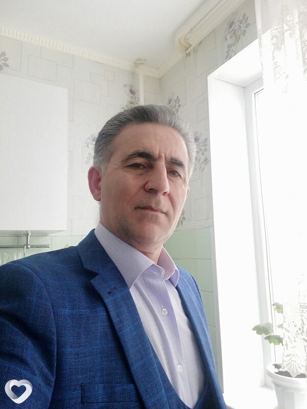Элхан, Гатчина