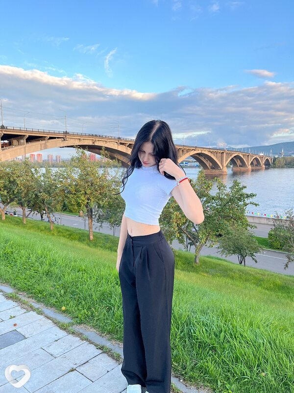 Анна, 19, Красноярске — анкета №3080810
