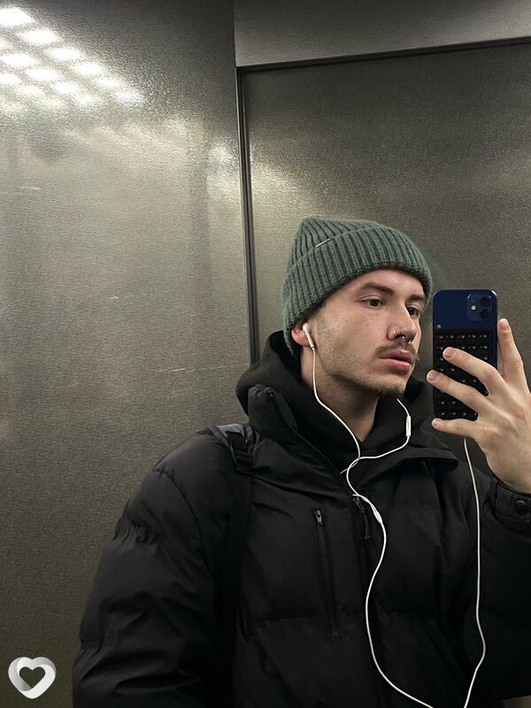 Даня, 25, Санкт-Петербурге — анкета №3080883