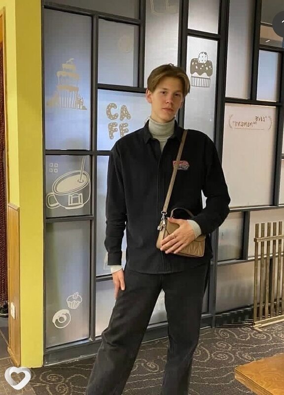 Леонид, 21, Южно-Сахалинске — анкета №3080856