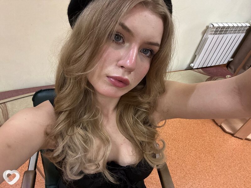 Ирина, 18, Валуйках — анкета №3081250