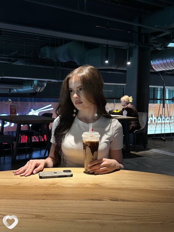 Vlada, 25, Ростове-на-Дону — анкета №3082115