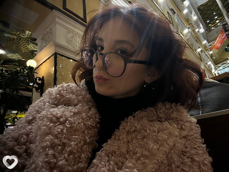 Анна, 19, Екатеринбурге — анкета №3082116