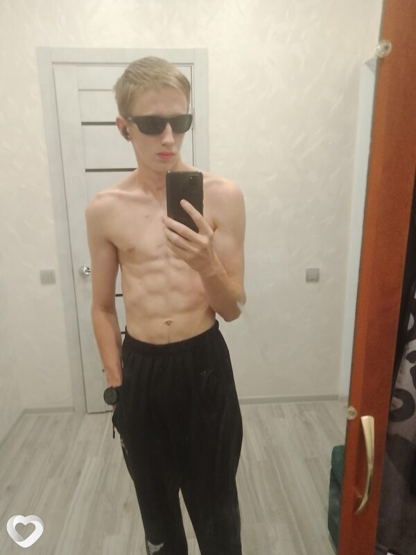 Максим, 20, Оренбурге — анкета №3082244