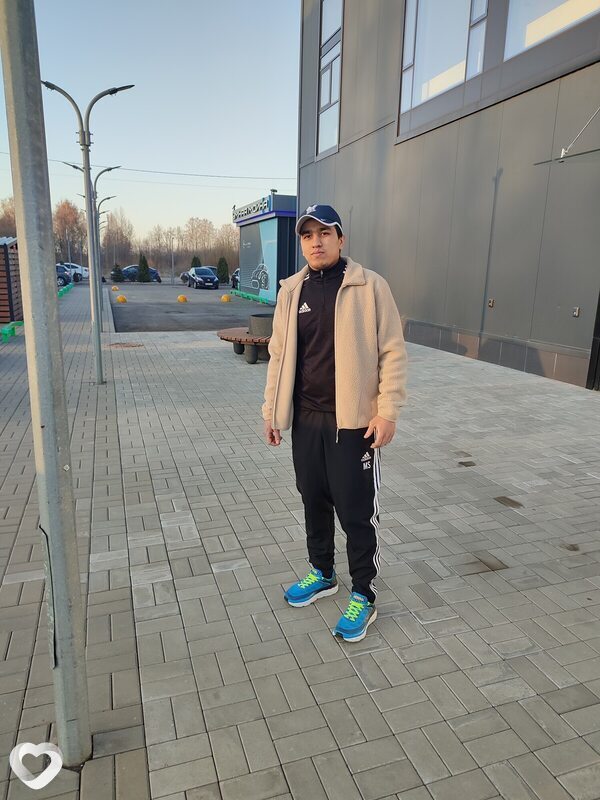 Шахзод, 23, Санкт-Петербурге — анкета №3082628