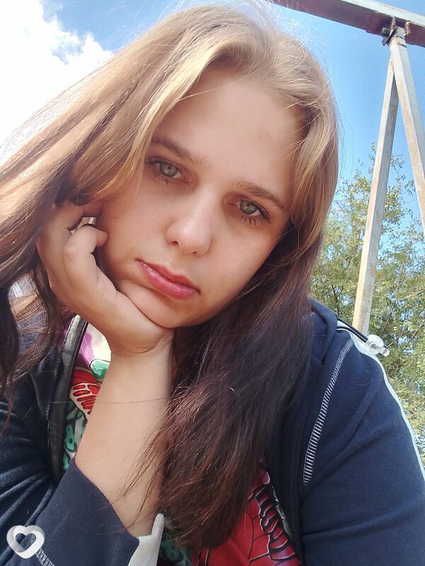 Елена, 20, Луганске — анкета №3082802