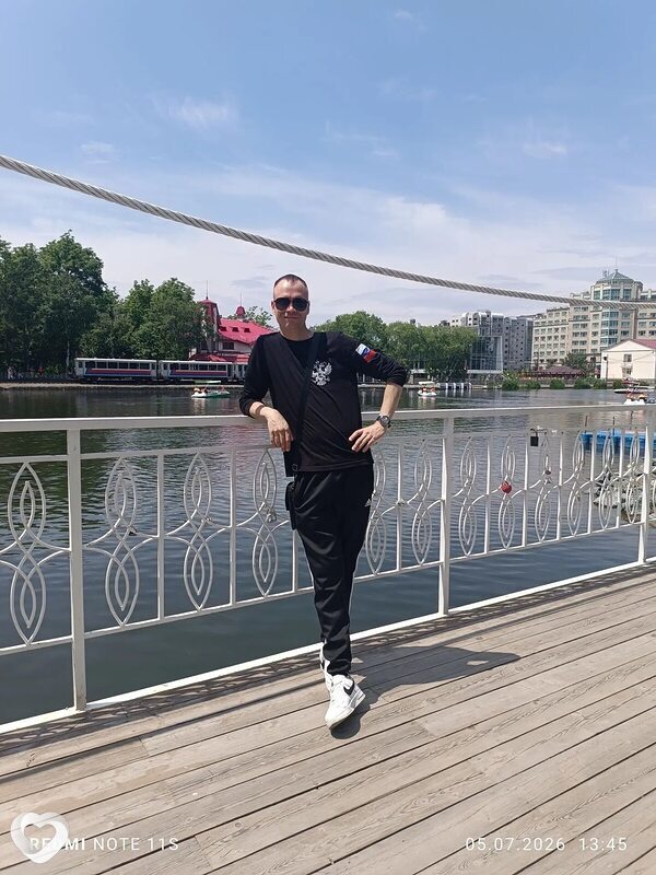 Денис, 35, Корсакове — анкета №3082884