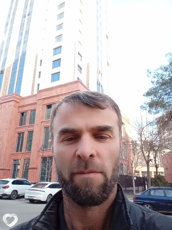 Umar Bobomurodov, Душанбе