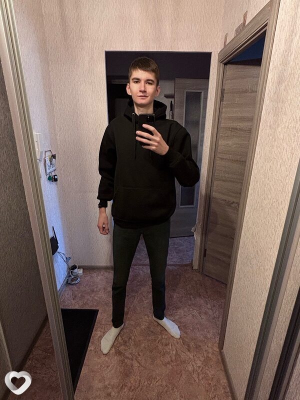 Антон, 20, Воронеже — анкета №3084044