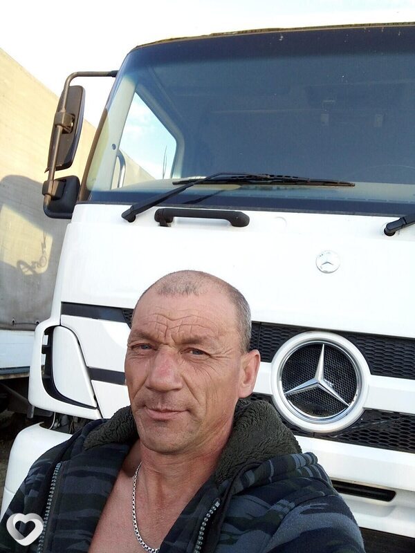 Юрий, 47, Нижнеудинске — анкета №3085196