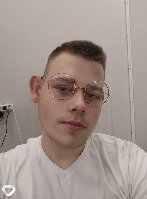 Константин, 21, Москве — анкета №3084935