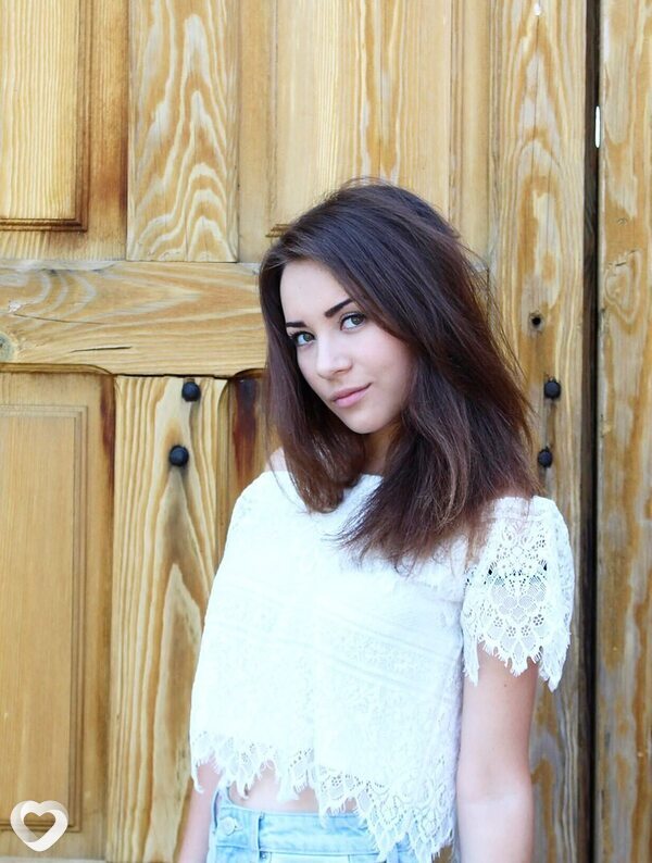 Вика, 25, Москве — анкета №3085062