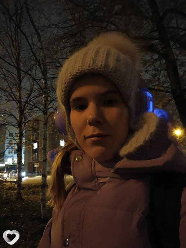 Инна, 22, Архангельске — анкета №3085329