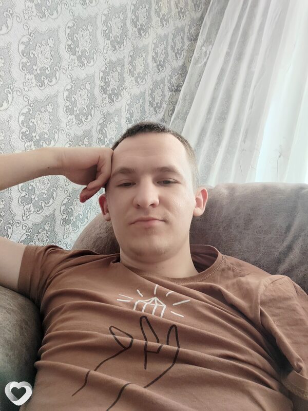 Кирилл, 24, Новокузнецке — анкета №3085377