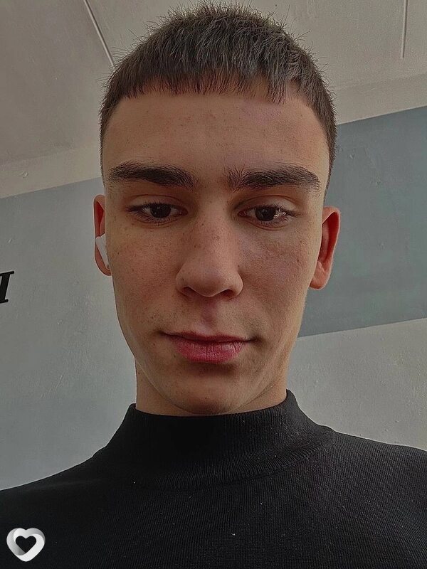 Александр, 21, Шелехове — анкета №3085843
