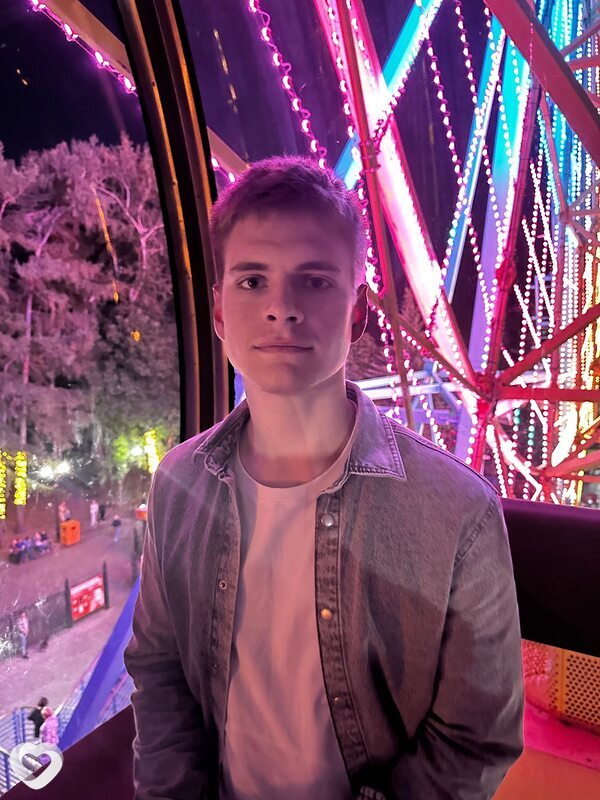 Alex, 27, Москве — анкета №3086956