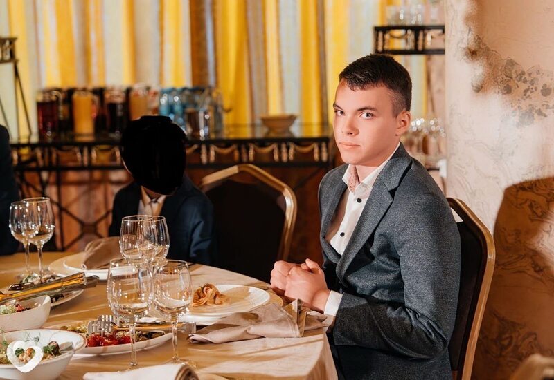 Жекич, 18, Москве — анкета №3085947