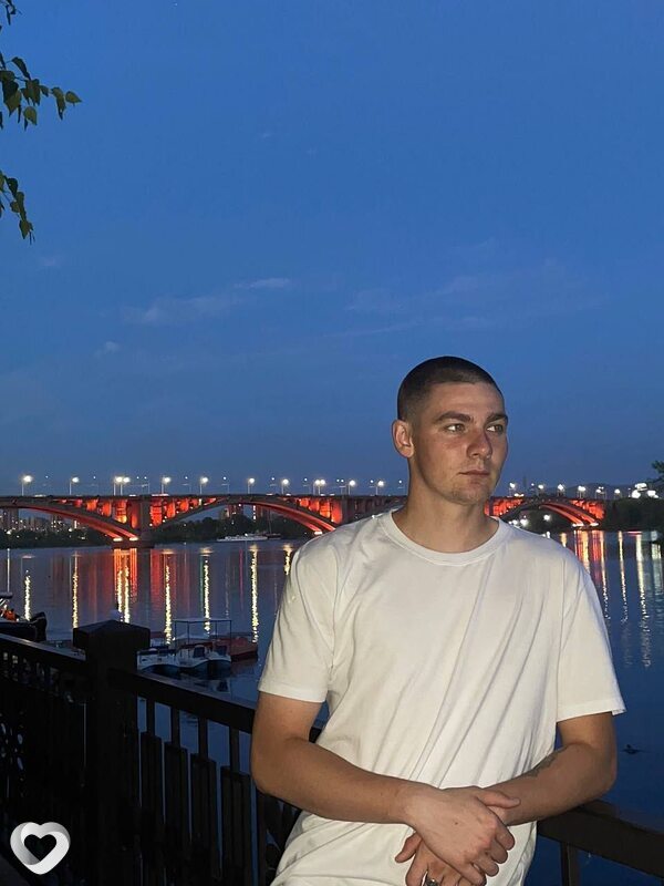 Данила, 20, Ангарске — анкета №3086432