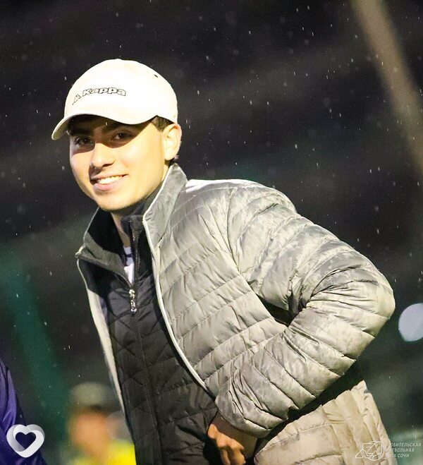 Эрик, 25, Адлер — анкета №3086634