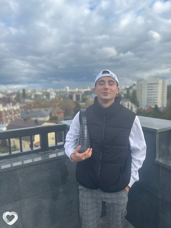 Gleb, 22, Старом Осколе — анкета №3087138