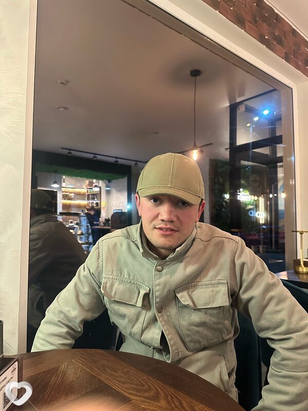 Саня, 26, Луге — анкета №3088069