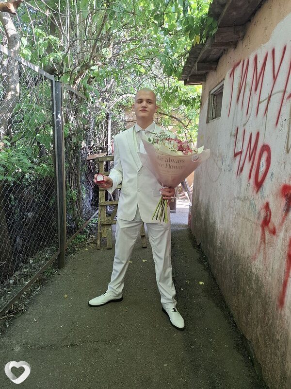 Даня, 19, Таганроге — анкета №3087659