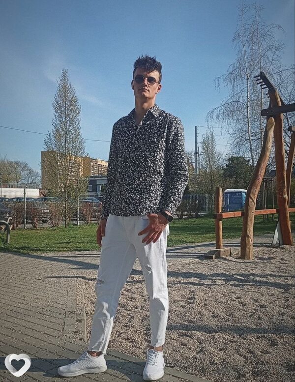 Valeriy, 21, Варшава — анкета №3088450