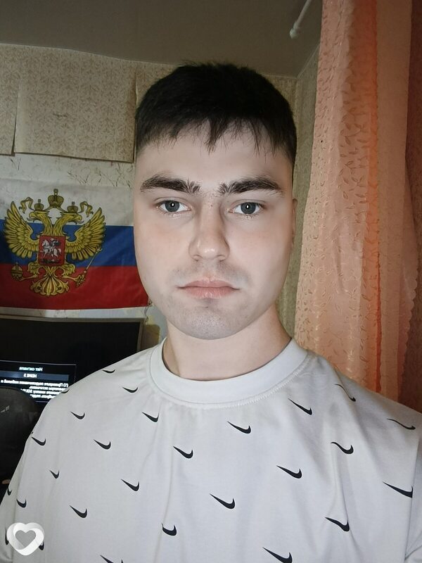 Мишаня, 24, Каменске-Уральском — анкета №3088893