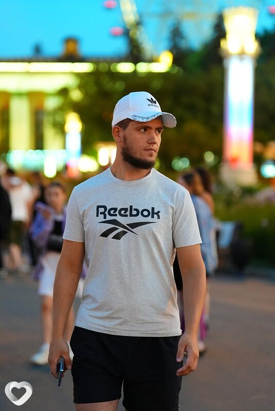 Александр, 26, Москве — анкета №3088973