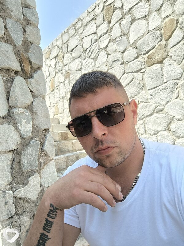 Андрей, 32, Алуште — анкета №3090648